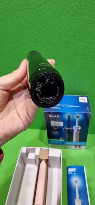 Oral-B Pro 3 3900N Cepillos de Dientes NUEVO