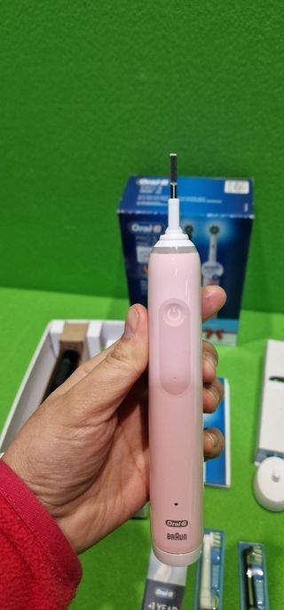 Oral-B Pro 3 3900N Cepillos de Dientes NUEVO
