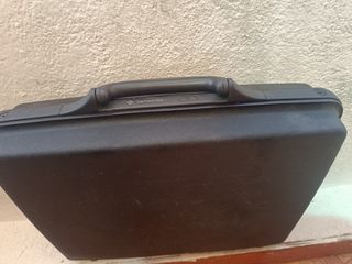 Maletín Samsonite con llaves