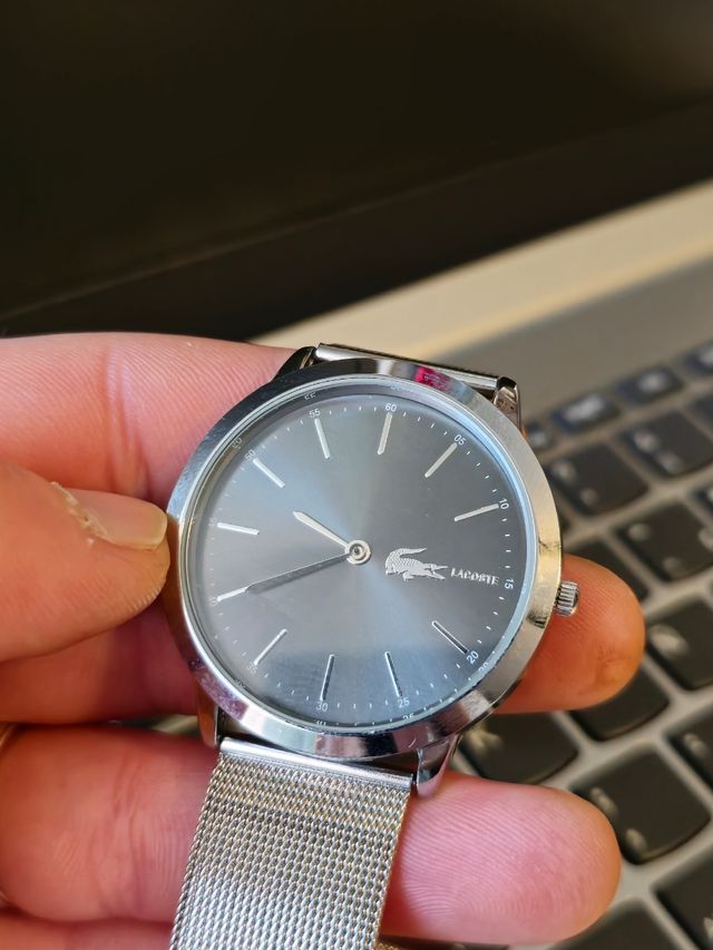 Reloj lacoste clásico