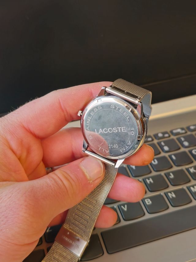 Reloj lacoste clásico