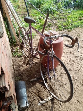 Bicicleta de carrera bh ay que hacerle unas cosita