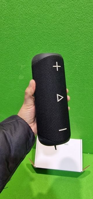 Sharp Altavoz Bluetooth portátil 00060.C