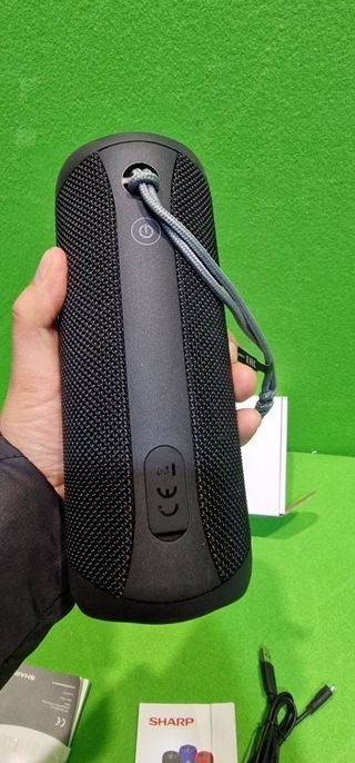 Sharp Altavoz Bluetooth portátil 00060.C