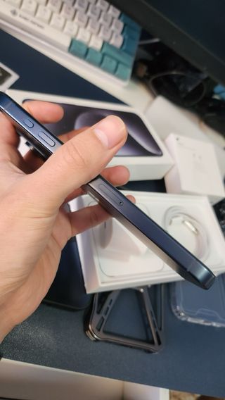 iPhone 15 Pro Max 256GB Azul Titanio  Como Nuevo