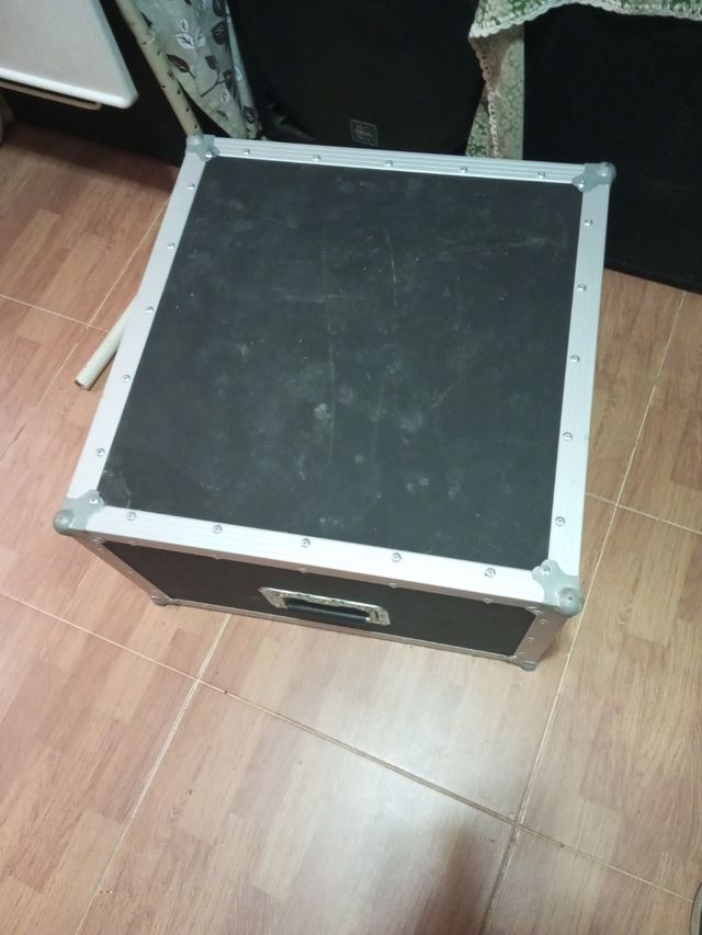 Rack KW cases   mixer para mesa y etapa  o exualiz