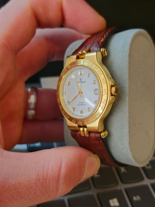 Reloj l'etoile clásico.