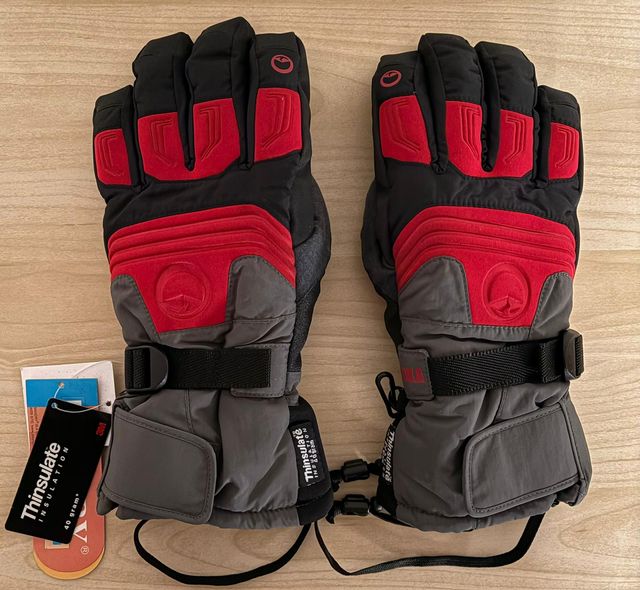 Guanti da sci nuovi