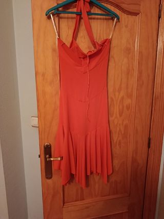 Se vende vestido naranja 