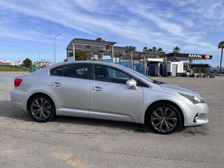 Toyota Avensis 2014