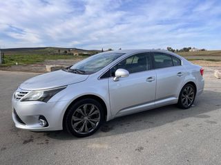 Toyota Avensis 2014