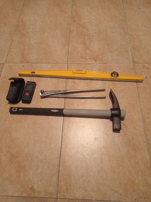 vendo herramienta a estrenar 