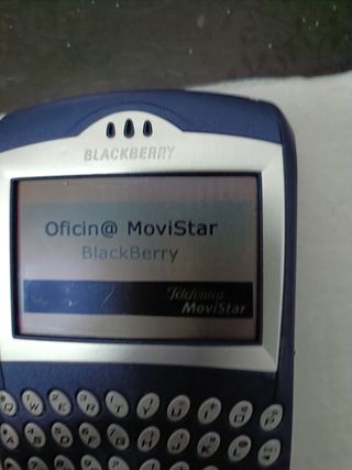 TELÉFONO BLACKBERRY 7230