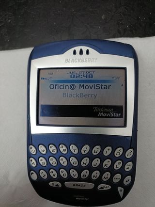 TELÉFONO BLACKBERRY 7230