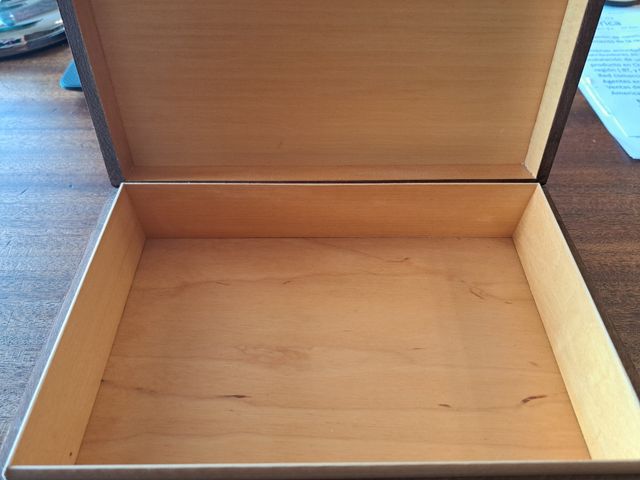 Scatola decorata russa