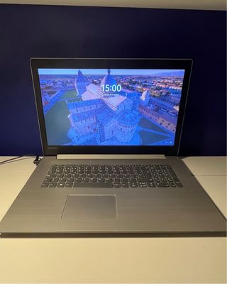Lenovo IdeaPad 330 17IKB // 8a generación