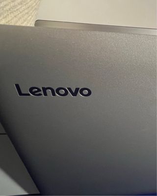 Lenovo IdeaPad 330 17IKB // 8a generación