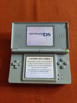Nintendo DS Lite bianco