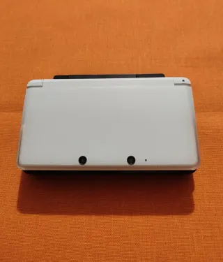 Nintendo 3DS bianco