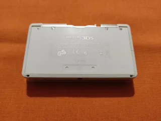 Nintendo 3DS bianco