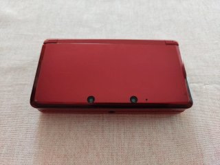 Nintendo 3DS con Banca Pokémon e Pokétrasferitore