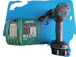 Kit Makita BDF456 trapano + batt. + caricat. (3)