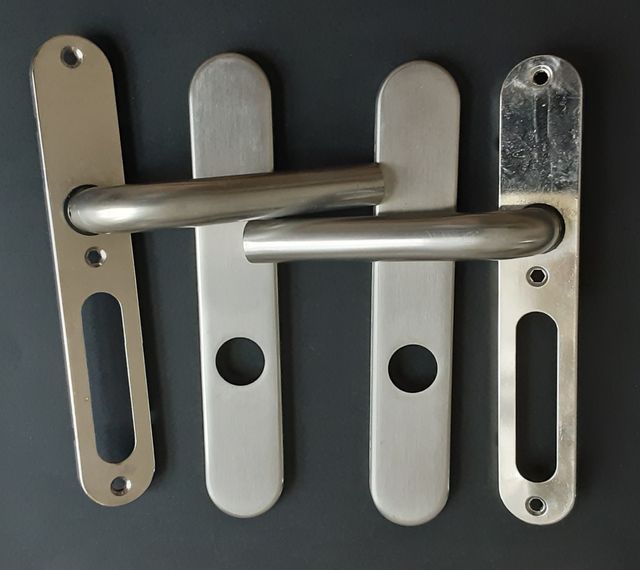 MANILLAS PUERTA A/INOX (JUEGO)