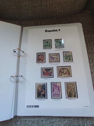 Colección Sellos del Mundo ed. Urbion