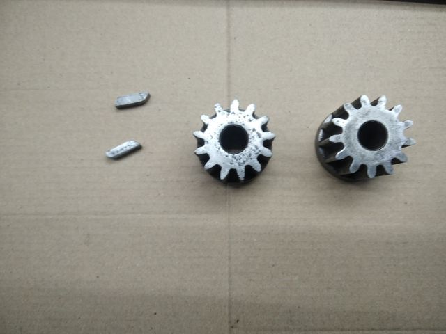 Piñones cortacesped Husqvarna