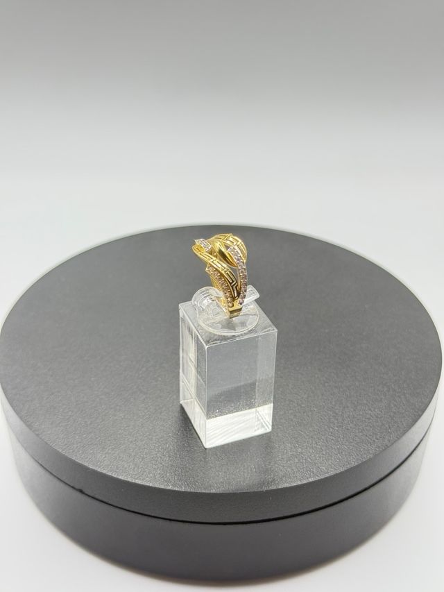 Ref1.209 Anillo de oro de 18k