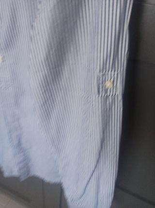 Camisa rayas chico talla S. 