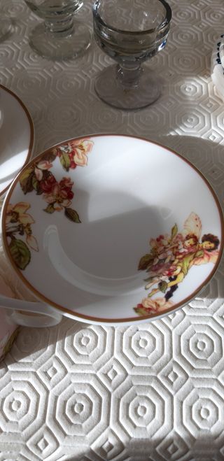 Juego cafe 2 tazas platos Narumi japan