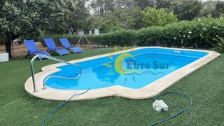 CASCOS DE PISCINAS DE POLIESTER