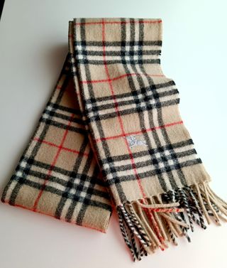Bufanda Burberry Unisex 