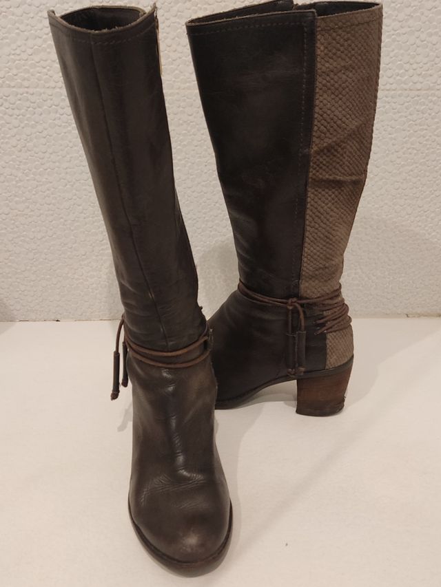 Botas de caña alta Paula Urban