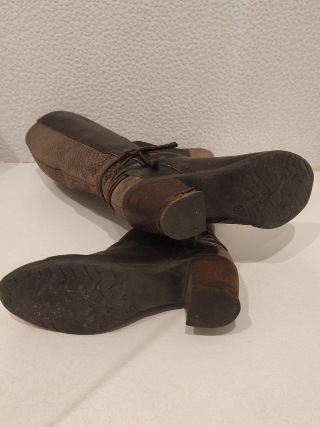 Botas de caña alta Paula Urban