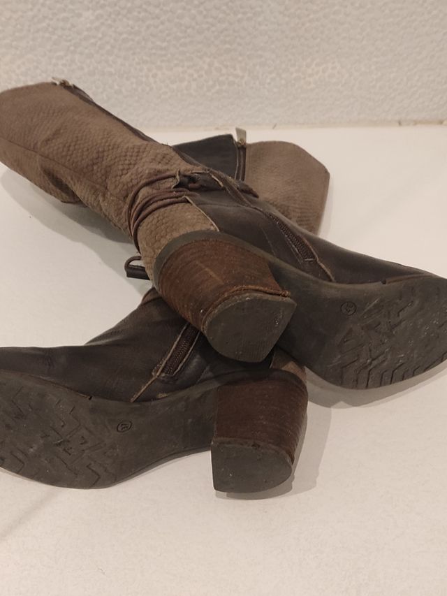 Botas de caña alta Paula Urban