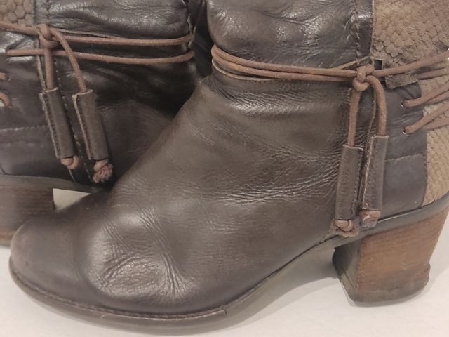 Botas de caña alta Paula Urban