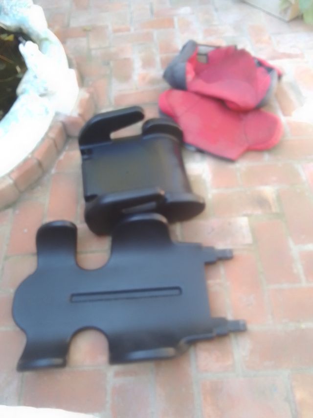 Asiento niño para auto.