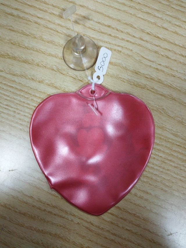 Animaniacs, 1995 cuoricino con ventosa