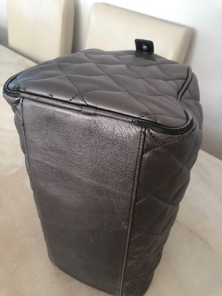 Bolso piel Bimba y Lola gris metalizado