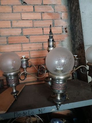 Lámpara eléctrica.