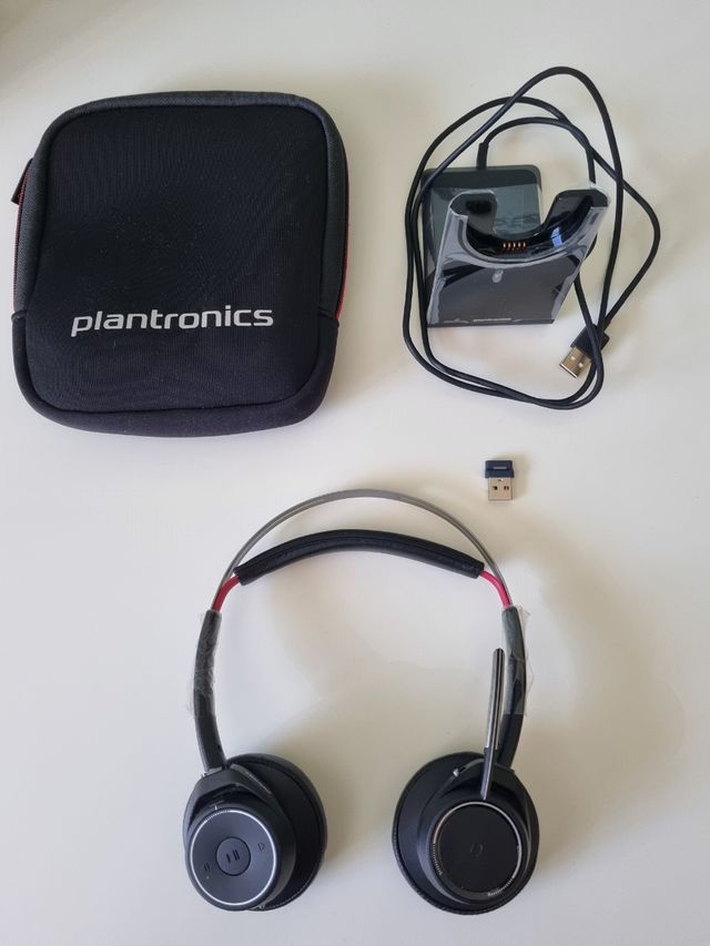 Auriculares Plantronics Voyager Focus UC