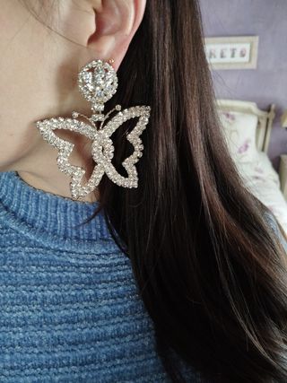 Pendientes mariposa