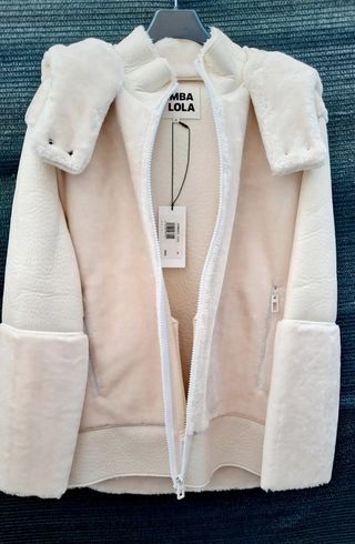 Abrigo Bimba y Lola nuevo