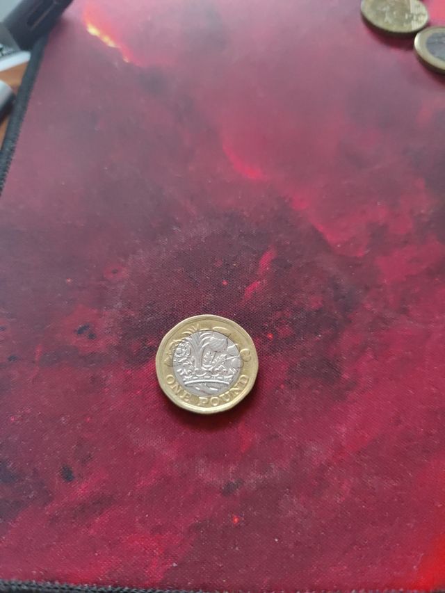 Moneda One Pound Elizabeth