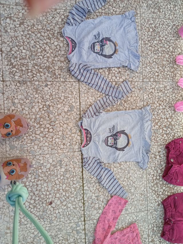 Gran lote de ropa para mellizas