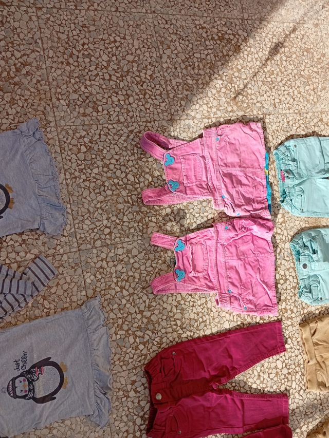 Gran lote de ropa para mellizas