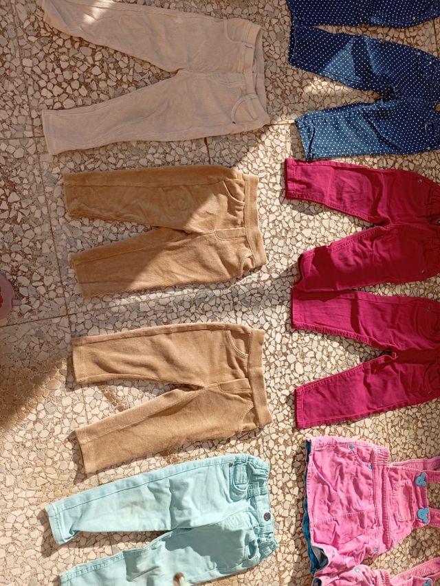 Gran lote de ropa para mellizas