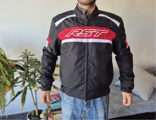 CHAQUETA DE MOTO RST